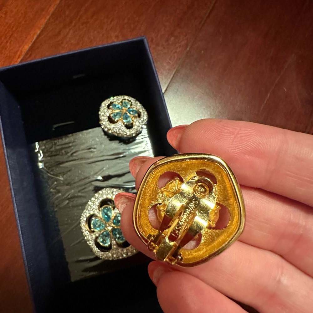 Swarovski Set - Picture 3 of 3